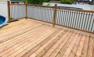 Wooden deck Le Gardeur
